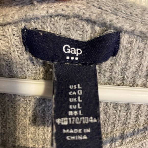 GAP Bell Sleeve Sweater - Picture 3 of 3